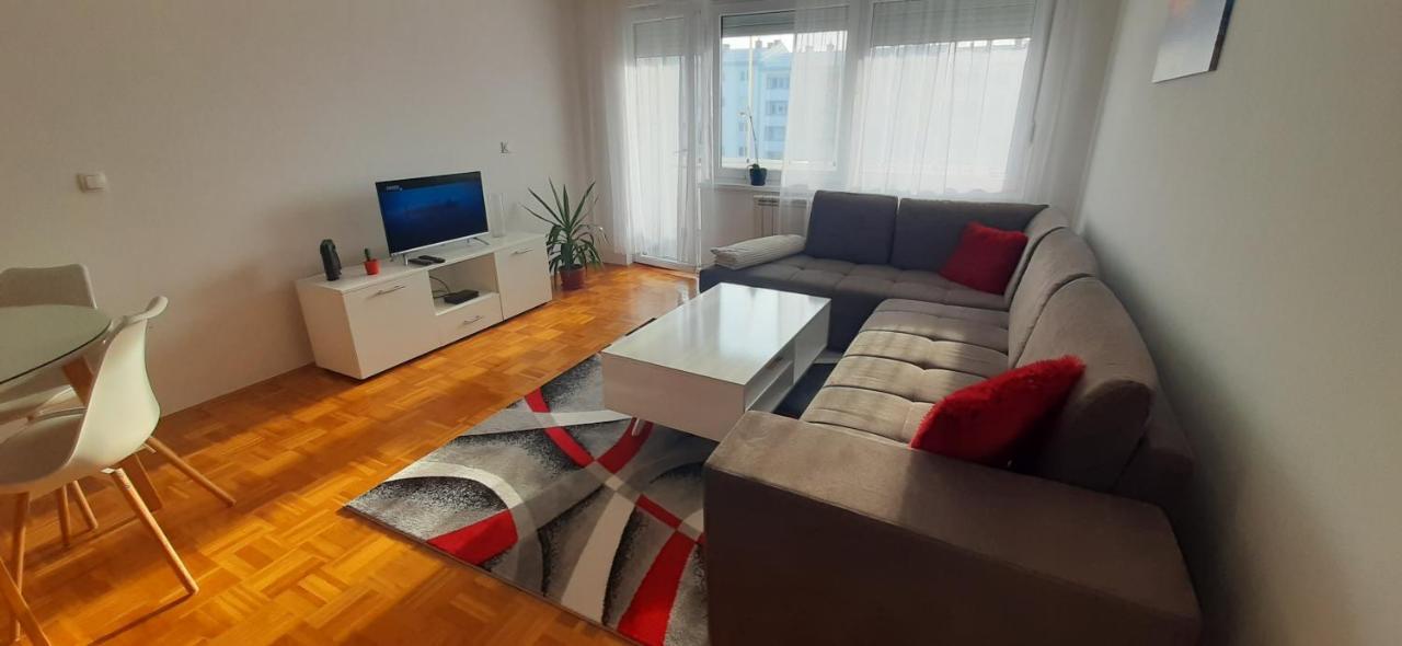 Apartman Stella Istocno Sarajevo Lukavica Ngoại thất bức ảnh